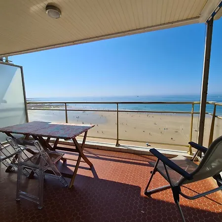 Le Soleil Face Apartment *