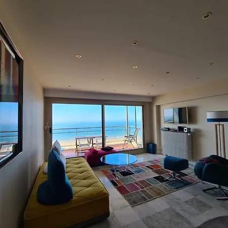 Le Soleil Face Apartment *